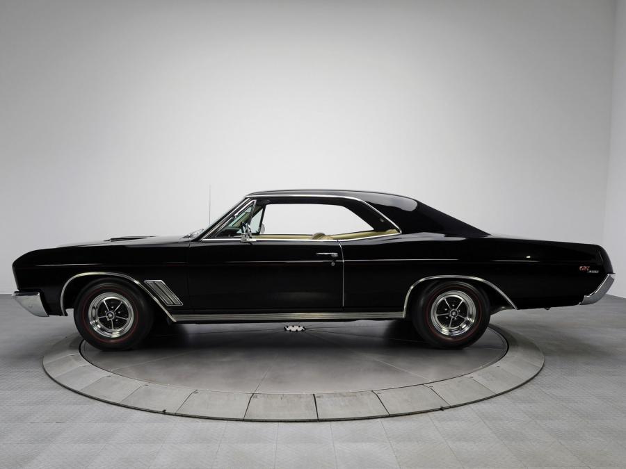  Buick GS 400 1967 года  (фото 8 из 9)